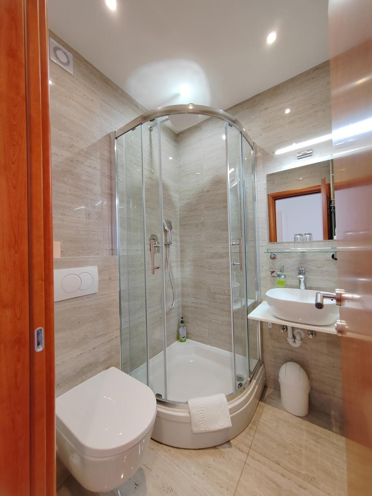 Rooms Lidija Zagreb Bagian luar foto